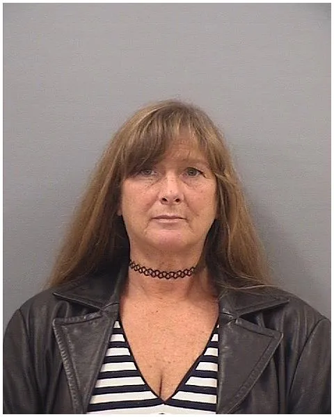 Registry photo of Shannon Marie Hall