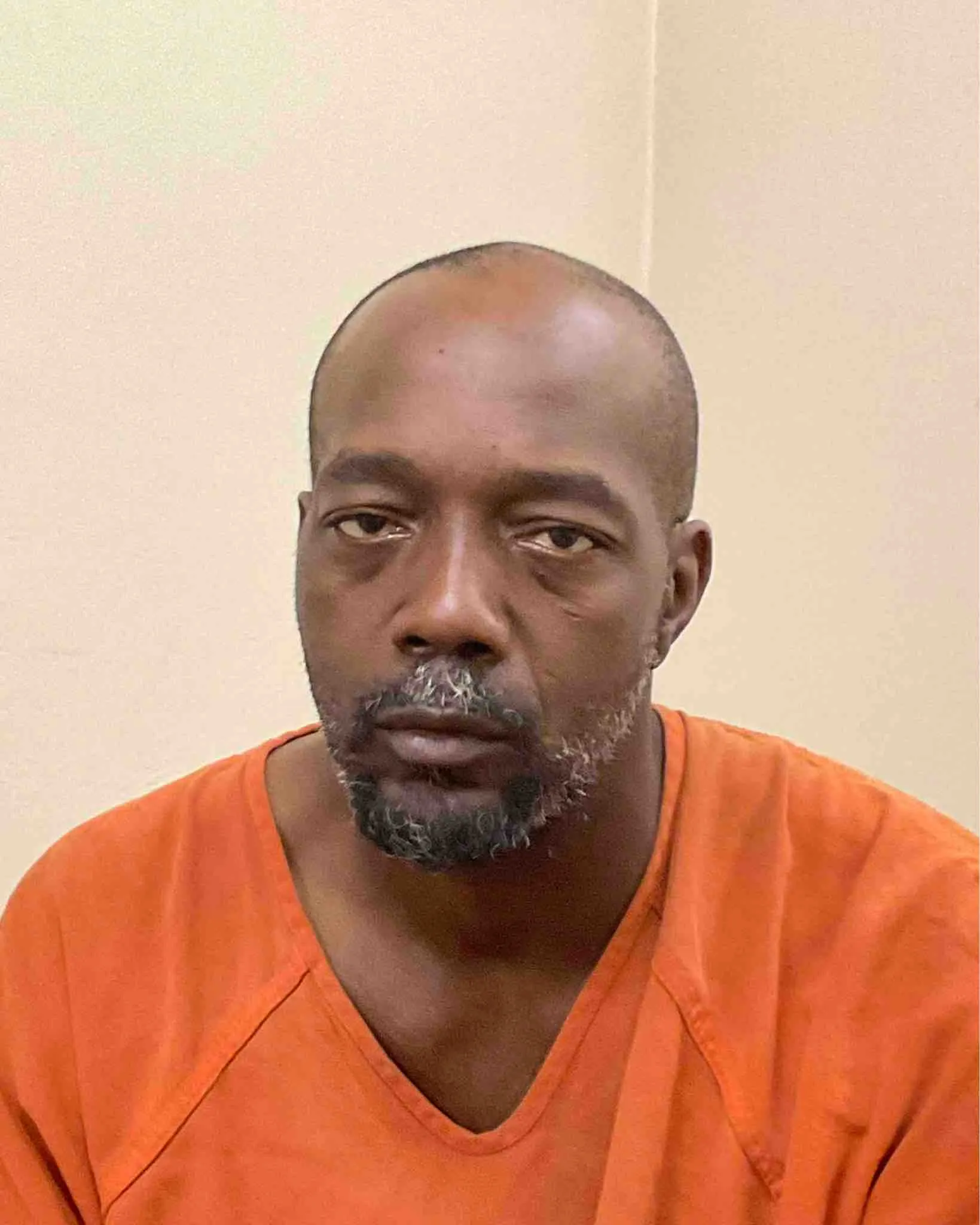 Registry photo of Timothy Willie Henry