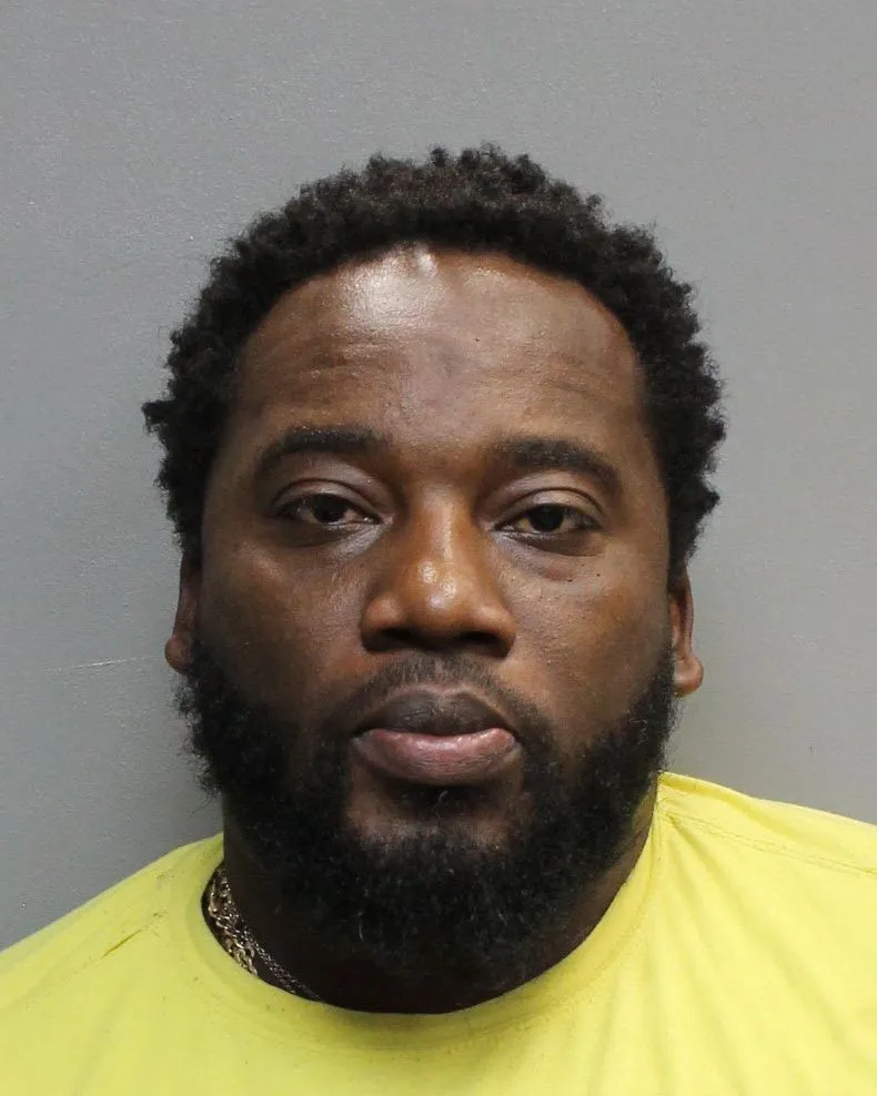 Registry photo of Trefton Anthony Vickorie