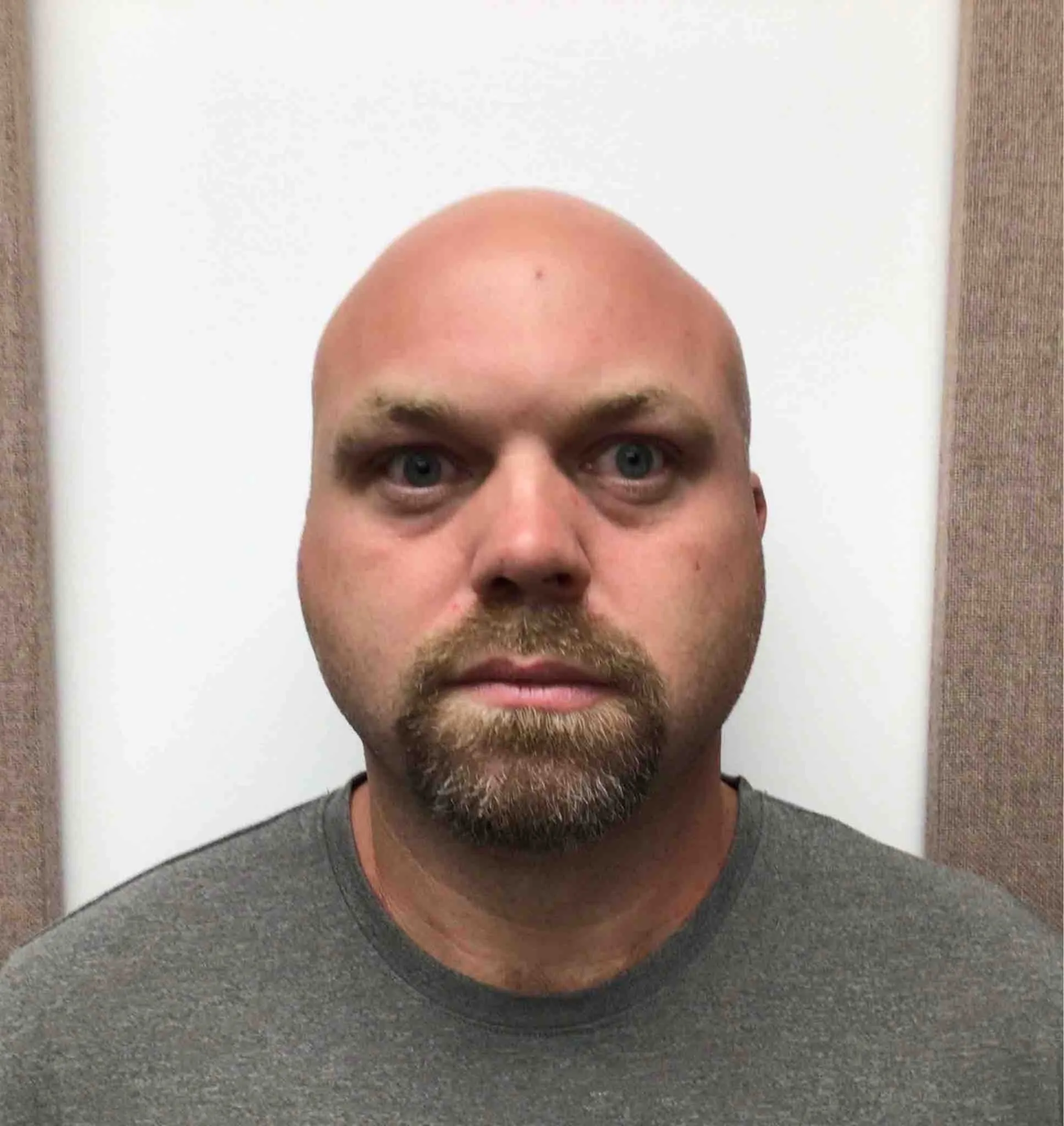 Registry photo of Robert Williamaustin Isham