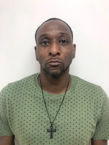 Registry photo of Bobby Lee Guinn