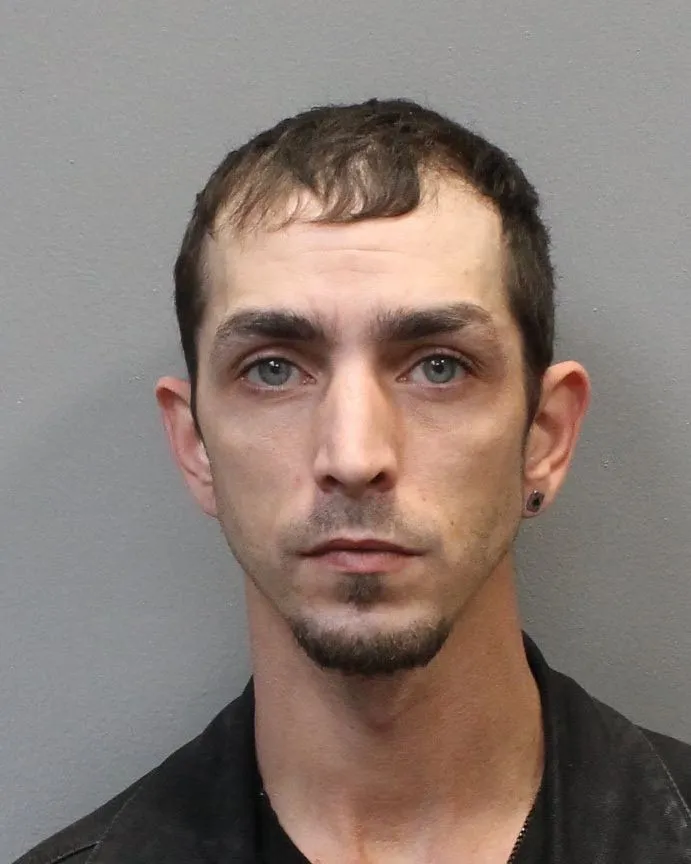 Registry photo of William Gilbert