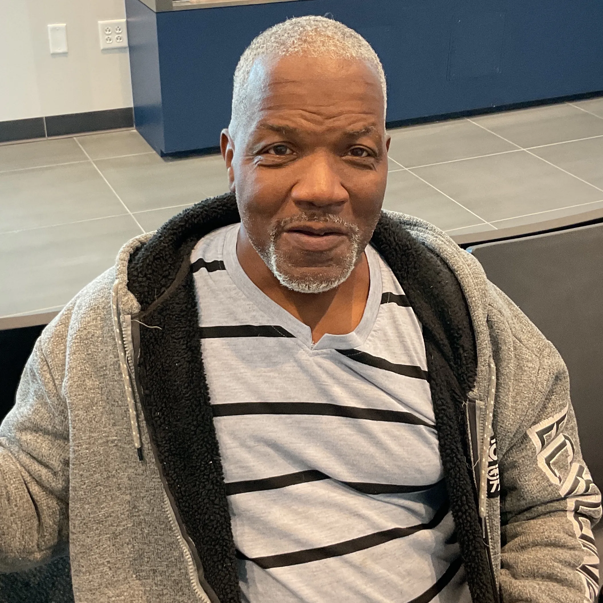 Registry photo of Earnest Roy McGowan