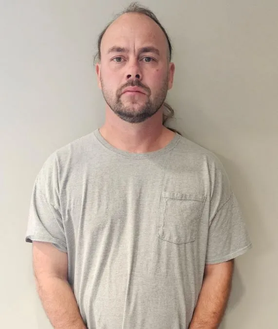 Registry photo of Melvin Meredith