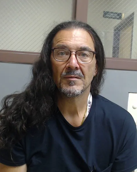 Registry photo of Woodrow John Hicks