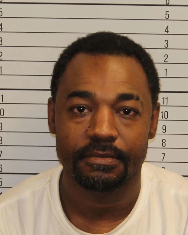 Registry photo of Julius Desan Williams