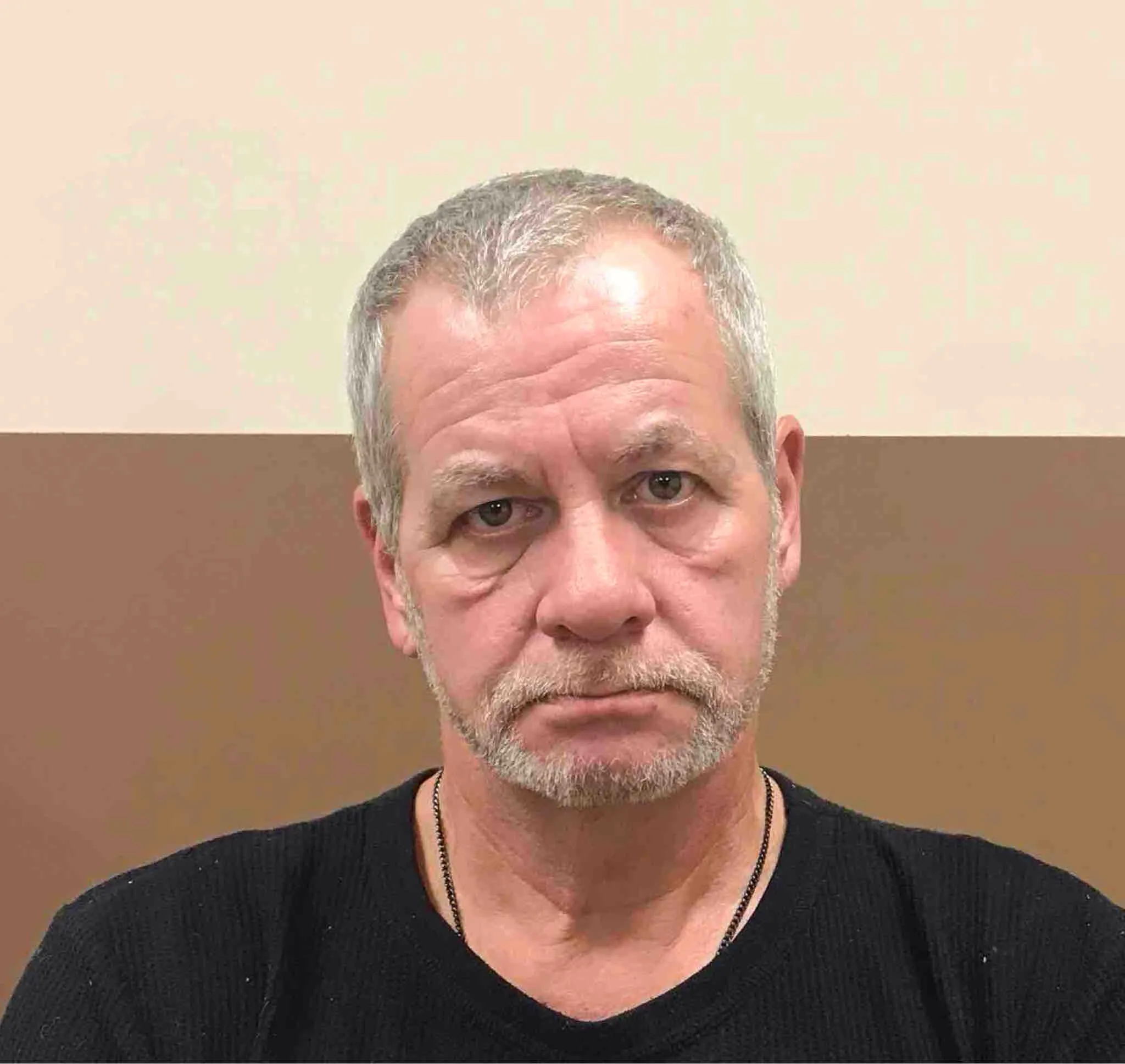 Registry photo of Tommy Ray Lewis