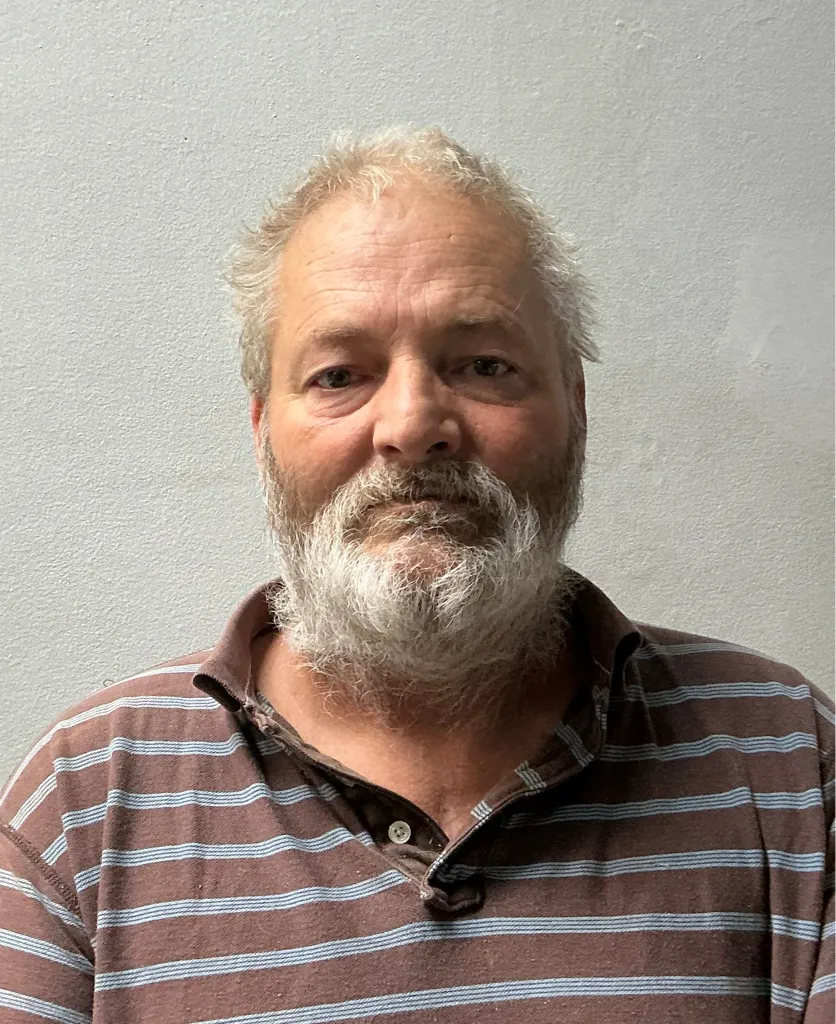 Registry photo of Robert Earl Clark