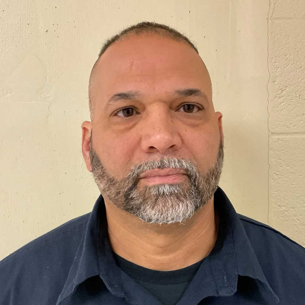 Registry photo of Lloyd Thomas Leonard