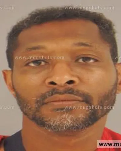 Booking photo of Carl Thomas, Anderson County, Apr 11, 2015