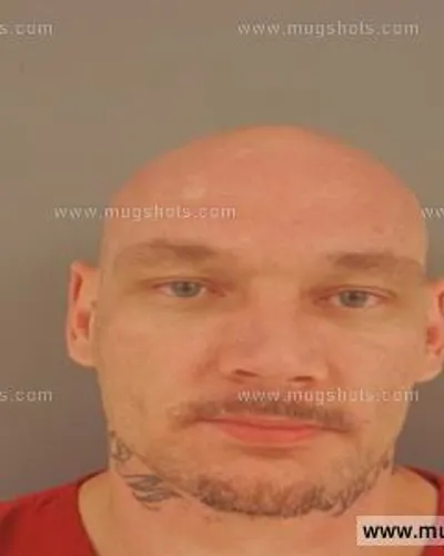 Booking photo of Benny Christophe Lowe, Anderson County, May 1, 2015