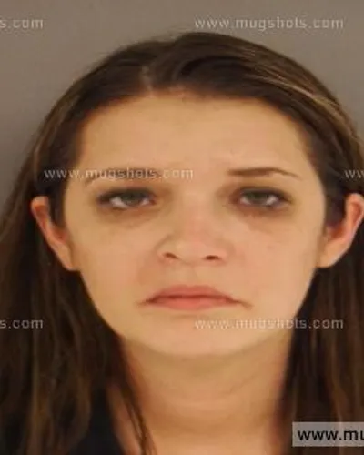 Booking photo of Amber Nicole Paysinger, Anderson County, Dec 6, 2014