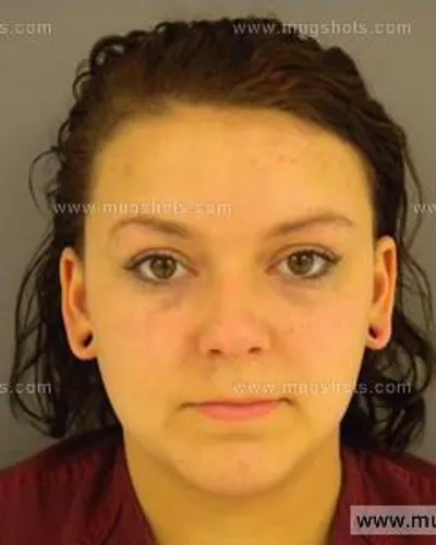 Booking photo of Harlee Cummings, Anderson County, Apr 18, 2015