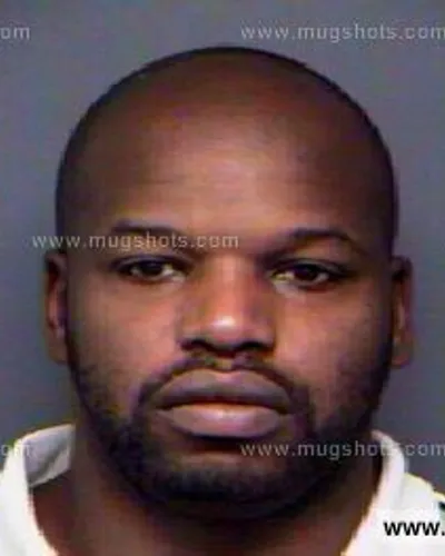 Booking photo of Cedric Burum, Anderson County, Dec 13, 2011