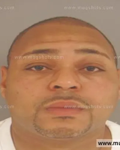 Booking photo of Michael Quinale Ray, Anderson County, Jun 10, 2015