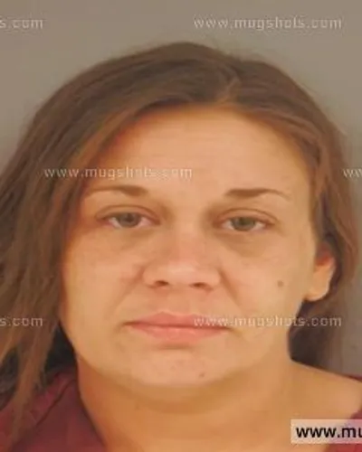 Booking photo of Amanda Elizabeth Jones, Anderson County, Oct 11, 2015