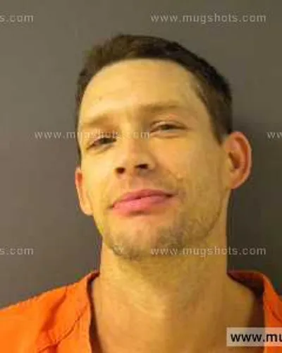 Booking photo of ADAM Herbert MATTHEWS, Anderson County, Dec 17, 2013