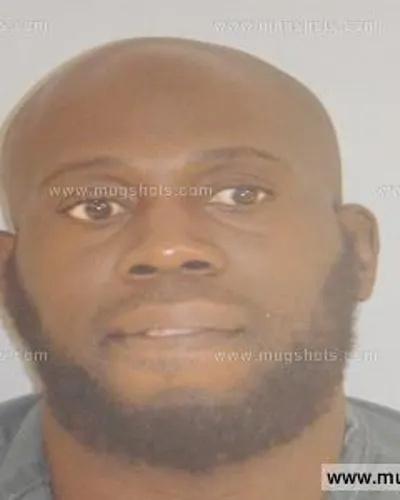 Booking photo of Happy Shawndale Crowley, Anderson County, Apr 30, 2014