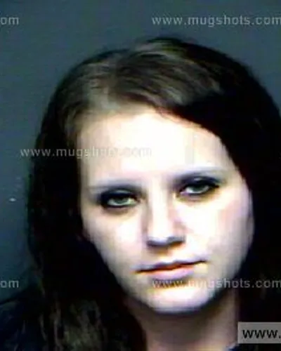 Booking photo of Kara Marie Burgess, Anderson County, Aug 3, 2011