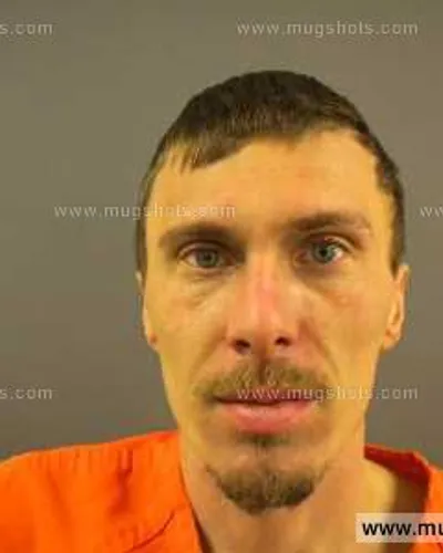 Booking photo of ROBERT EDWARD LEE WALKER JR, Anderson County, Nov 17, 2013