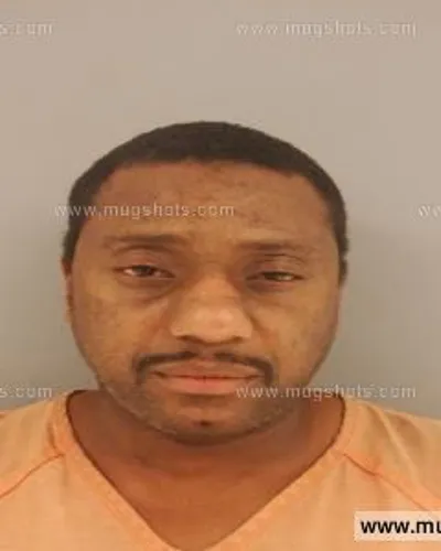 Booking photo of Vinson Tyrone Floyd, Anderson County, Jan 13, 2015