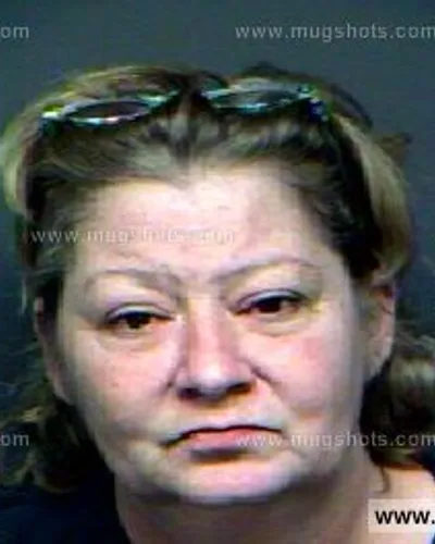 Booking photo of Donna Taylor, Anderson County, Nov 16, 2011