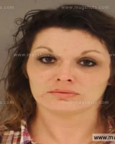 Booking photo of Carrie Weaver, Anderson County, Jan 20, 2015