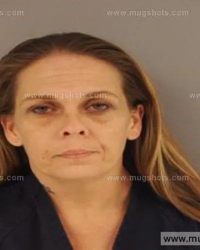 Booking photo of Cynthia Darlene Latham, Anderson County, Jan 15, 2015