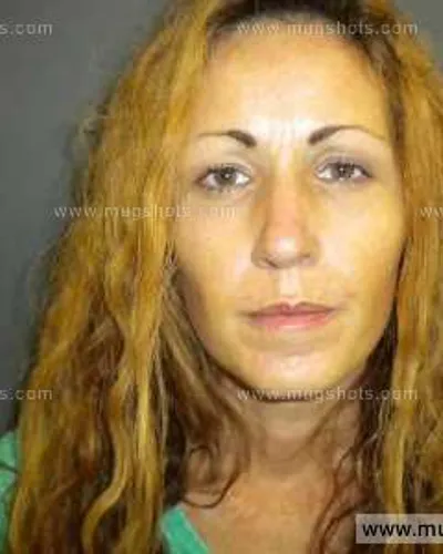 Booking photo of Alyssa Giles, Anderson County, Nov 3, 2013