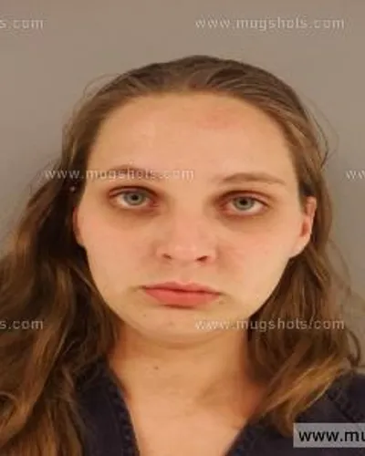 Booking photo of Crystal Dawn Benton, Anderson County, May 18, 2014