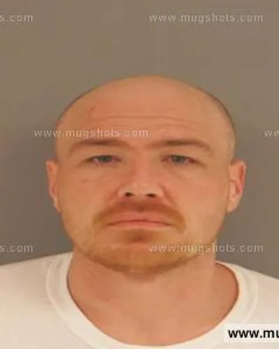 Booking photo of DERRICK A BYRGE, Anderson County, May 24, 2015