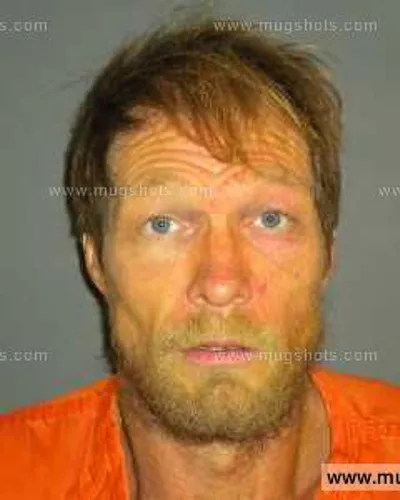 Booking photo of Alvis Albert Lowe, Anderson County, Oct 25, 2013