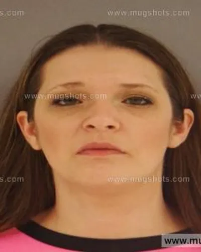 Booking photo of Amber Nicole Paysinger, Anderson County, Mar 8, 2015