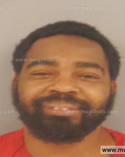 Booking photo of Antonio Maurice Tharpe, Anderson County, Aug 22, 2015