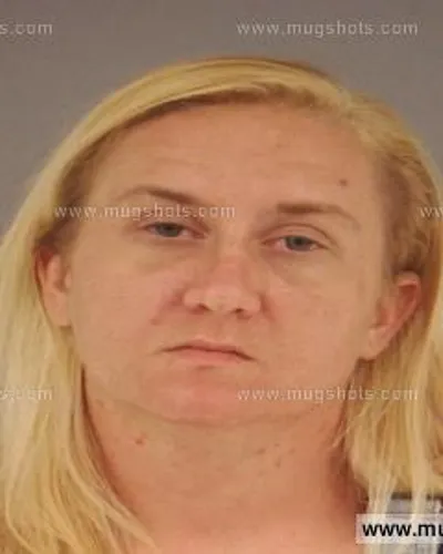 Booking photo of Amanda Joan Laxton, Anderson County, Aug 10, 2014