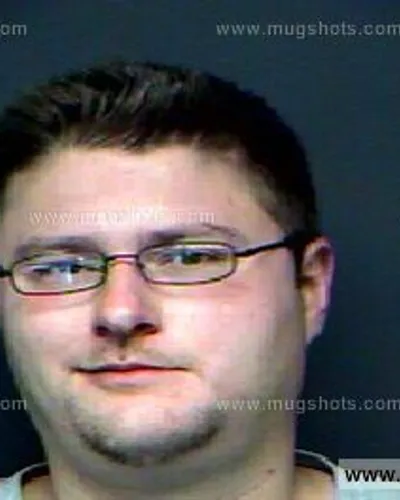 Booking photo of Adam Lee Davis, Anderson County, Nov 9, 2012