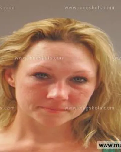 Booking photo of Erica Renee Carter, Anderson County, May 15, 2015