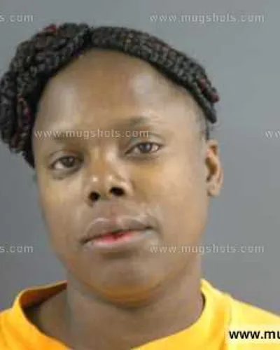 Booking photo of Denise Davis, Anderson County, Oct 28, 2013