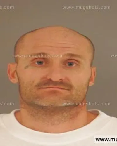 Most recent booking photo for Curtis Lynn Lowe