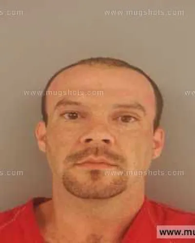 Most recent booking photo for Francisco Swietek Nieves