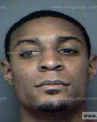 Booking photo of Taron Londell Mczee, Anderson County, Oct 27, 2012