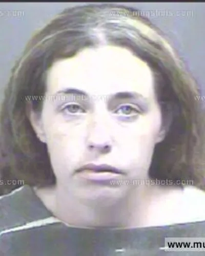 Booking photo of Amanda Lindsey, Blount County, Sep 4, 2013