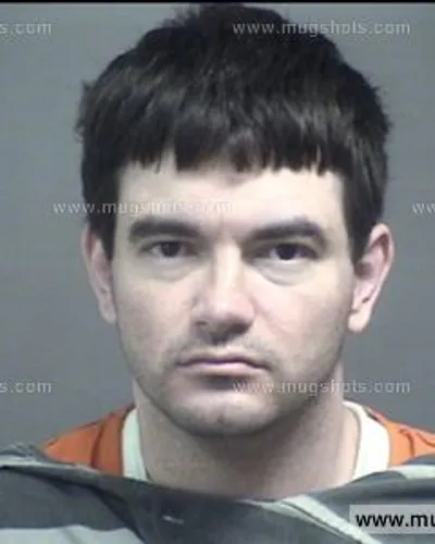 Booking photo of Irvin Junior Phillips Jr., Blount County, Jun 2, 2017