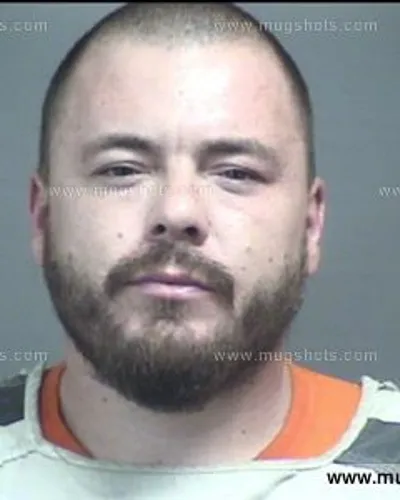 Booking photo of BRANDON LAMONT JONES, Blount County, Dec 10, 2016