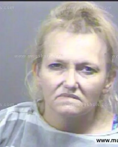 Booking photo of Angela Ledbetter, Blount County, Aug 3, 2013