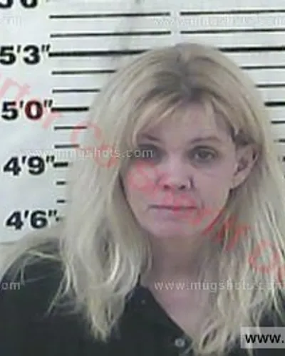 Booking photo of Paula Balado, Carter County, Sep 26, 2015