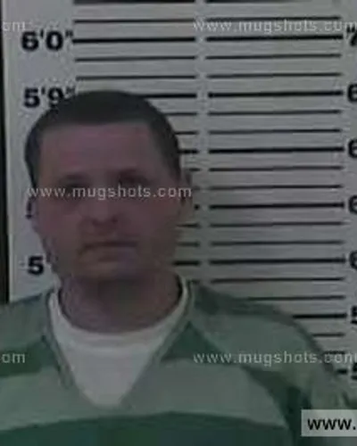 Booking photo of Donnie Oliver Jr., Carter County, Jan 9, 2015