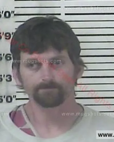 Booking photo of Travis Guess, Carter County, Nov 29, 2018