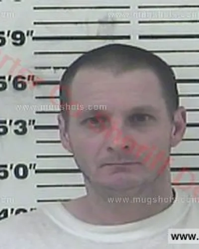 Booking photo of Travis Eugene Rydbeck, Carter County, Jan 12, 2018