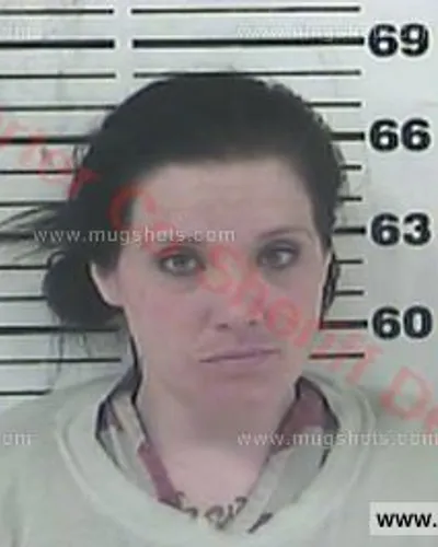 Booking photo of Laura Ashley Watts, Carter County, Jul 1, 2018
